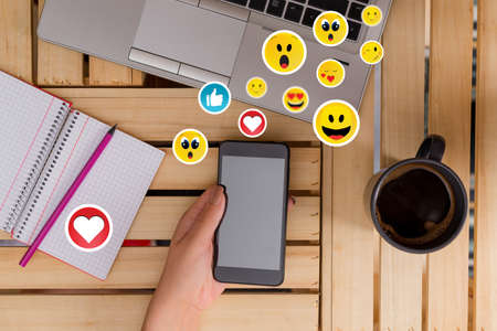 Social Media Communication Chat Messages Blank Speech Bubble Flat Icon