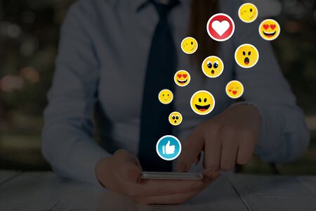 Social Media Communication Chat Messages Blank Speech Bubble Flat Icon
