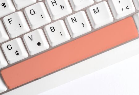 Pc Keyboard Key With Empty Note Paper Above Copy Spaceの写真素材