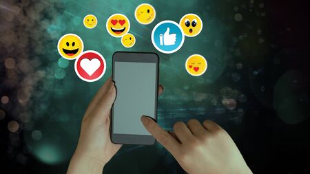 Social Media Communication Chat Messages Blank Speech Bubble Flat Icon