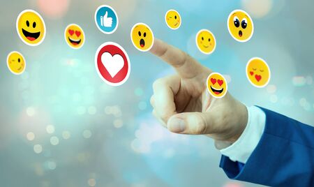 Social Media Communication Chat Messages Blank Speech Bubble Flat Icon