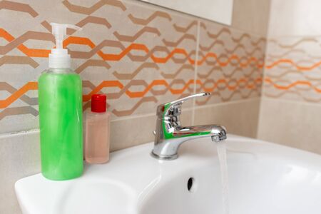 Handwashing Procedures For Decontamination And Minimizing Bacterial Growth