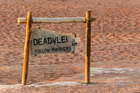 tourist signpost to Hidden Vlei in Namib desert , this is best place in Namibiaのeditorial素材