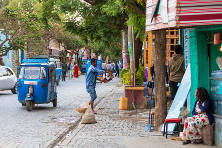Mekelle, ETHIOPIA, APRIL 29th. 2019, Ordinary Ethiopians on the street of Mekelle, the capital city of Tigray National Regional state .. April 29th. 2019, Mekelle, Ethiopiaのeditorial素材