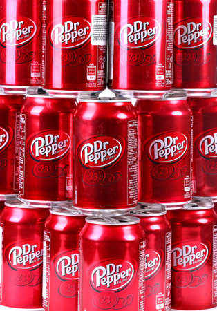 Many aluminium cans of the Dr Pepper Classic sodaのeditorial素材