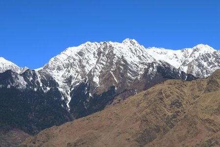 The Snowy Mountains, known informally as "The Snowies",especially if it's a really cold day, or for little ones who aren't used to playing in the snowの写真素材