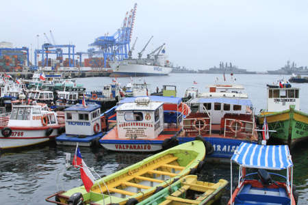 Harbour of Valparaiso,  Chileの写真素材