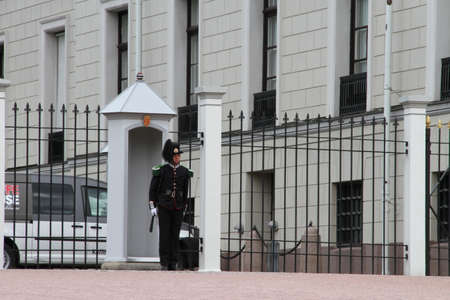 4/4/2017: Oslo, Norway: View of city of norway, royal place, royal guardのeditorial素材