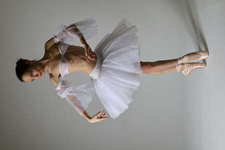 Photoshoot of a ballerina posing in a studioの写真素材
