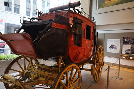 12-13-2023: San Francisco, California:, USA: Stage coach at Wells Fargo Museum San Francisco, Californiaのeditorial素材