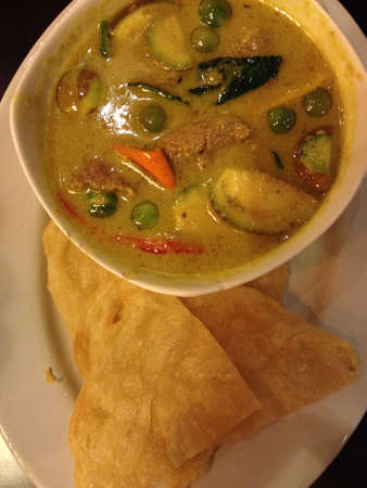 Thai green curry with rotiの素材