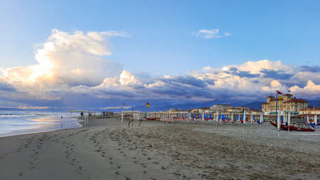 A cloudy sunset of Bagno Maurizio beachの写真素材