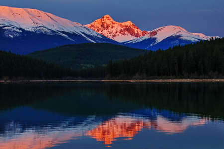 Alpineglow sunriseの写真素材
