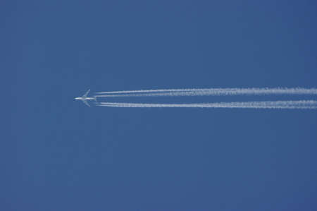 Contrail