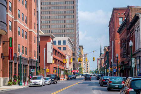 Downtown City Streets Cars and Traffic in Syracuse New Yorkのeditorial素材