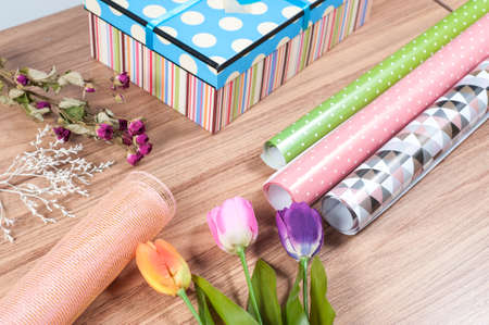 florist desktop with working tools and materialsの写真素材