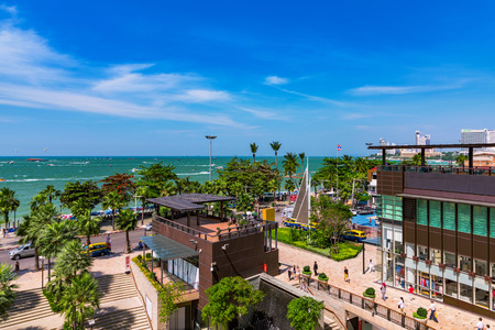 PATTAYA, THAILAND - JANUARY 24: View of Pattaya beach road waterfront area and the entrance to Central world shopping mall which is in the downtown area of the city on January 24, 2017 in Pattayaのeditorial素材