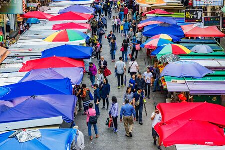 HONG KONG, CHINA - APRIL 27: This is an aerial view of Fa Yuen street market a busy local street market which is also popular with tourists on April 27, 2017 in Hong Kongのeditorial素材