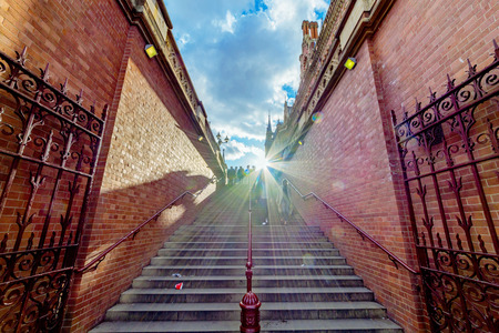 LONDON, UNITED KINGDOM - SEPTEMBER 23: This is the architecture of Kings Cross St Pancras railway station which services the Eurostar line on September 23, 2017 in Londonのeditorial素材