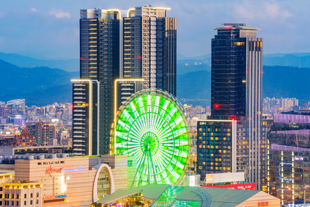 TAIPEI, TAIWAN - DECEMBER 25: View of the Miramar shopping complex and modern skyscraper buildings on December 25, 2016 in Taipeiのeditorial素材