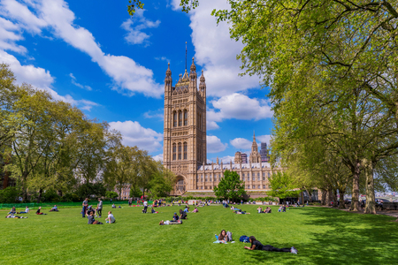 LONDON, UNITED KINGDOM - MAY 04: This is Victoria Tower Gardens, a park which is famous for its view of Westminster Palace on May 04, 2018 in Londonのeditorial素材