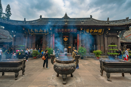 CHENGDU, CHINA - OCTOBER 04: Buddhist shrine at Wenshu Monastery, a Chinese buddhist monastery an popular travel destination on October 04, 2018 in Chengduのeditorial素材