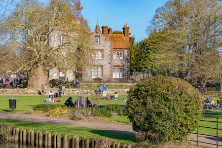CANTERBURY, UNITED KINGDOM - FEBRUARY 23: Scenery of the Riverside park in Canterbury along the River Stour on February 23, 2019 in Canterburyのeditorial素材