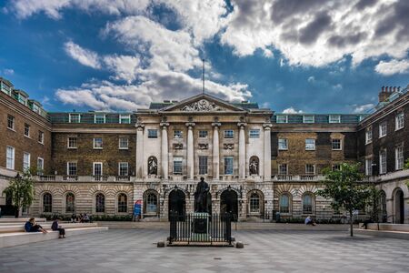 LONDON, UNITED KINGDOM - AUGUST 22:  This is King's College University, an historic university which is highly ranked on August 22, 2019 in Londonのeditorial素材
