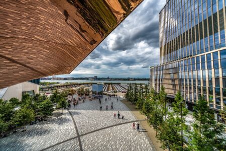 NEW YORK, USA - OCTOBER 07: View of the Vessel landmark structure of the Hudson Yards modern development in Manhattan on October 07, 2019 in New Yorkのeditorial素材