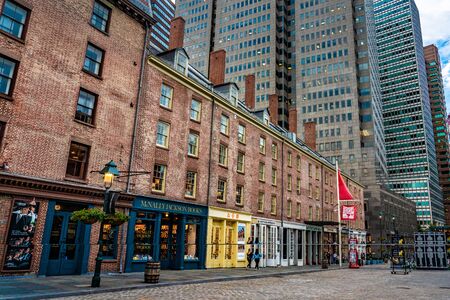 NEW YORK, USA - OCTOBER 08: This is South Street in the South Port historic district in the downtown area near the river on October 08, 2019 in New Yorkのeditorial素材
