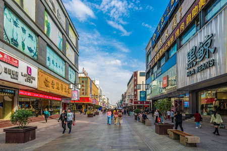 SUZHOU, CHINA- NOVEMBER 05: This is Guanqian Street, a famous shopping street in the downtown area on November 05, 2019 in Suzhouのeditorial素材