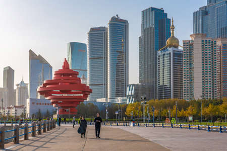 QINGDAO, CHINA - NOVEMBER 13: This is the seaside promenade near May Fourt Square in the downtown financial district on November 13, 2019 in Qingdaoのeditorial素材