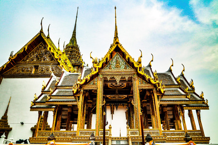 Wat Phra Kaew, commonly known in English as the Temple of the Emerald Buddha or grand palace is regarded as the most sacred Buddhist temple in Thailandのeditorial素材