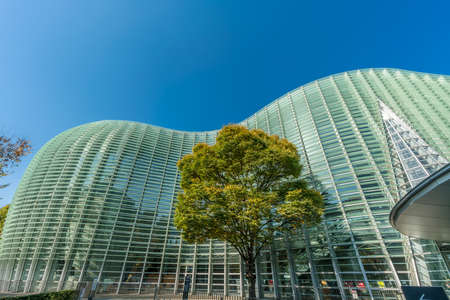 Tokyo, Minato ward - Nobember 17, 2017 : Park and Garden near National Art Center. Located in Roppongi, Minato Ward, Tokyo, Japanのeditorial素材