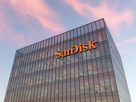 Milpitas, CA, USA. May 2, 2023. Editorial Use Only, 3D CGI. SanDisk Technology Signage Logo on Top of Glass Building. Workplace Hardware Company Office Headquarters.のeditorial素材
