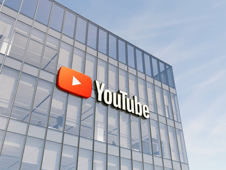 San Bruno, CA, USA. May 2, 2022. Editorial Use Only, 3D CGI. YouTube Signage Logo on Top of Glass Building. Workplace Video Sharing Company Office Headquarters.のeditorial素材