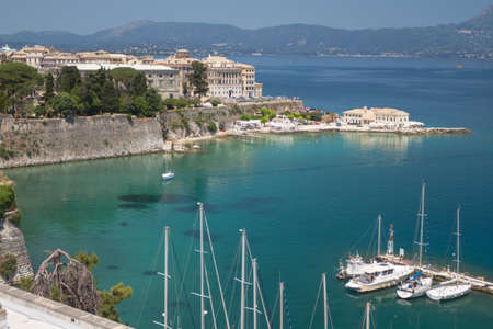 Unreal landscapes, nature, clouds, sea, mountains.
Clear sea water, blue sky, houses, olives and all you expect from Greece!のeditorial素材
