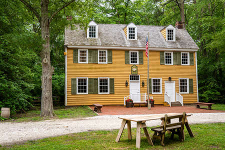 Cold Spring Village, Cape May, NJ, USA - June 18, 2019: Dennisville iin constructed in 1836 for use as a tavern and inn by Thomas Henderson from Cumberland Countyのeditorial素材