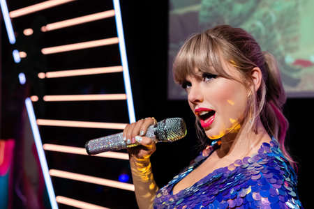 London, England, UK - January 2, 2020: Waxwork statues of Taylor Swift,  Madame Tussauds waxwork museum, one of the popular touristic attractionsのeditorial素材