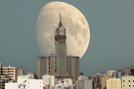 Royal Clock Tower Makkah with full moon. Makkah, Saudi Arabia.の写真素材