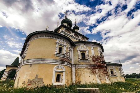 Crumbling walls of Church of Nativity of St John the Baptist in Uglich, Yaroslavl Region.の写真素材