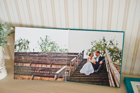 blue aqua velvet wedding photobook and albumの写真素材