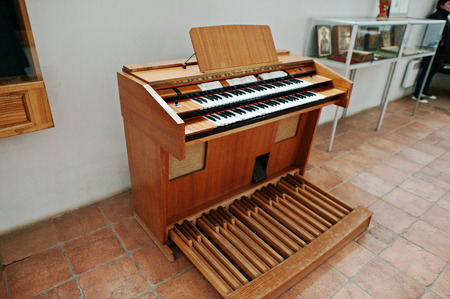 MUKACHEVO,UKRAINE - APRIL 11,2016: Old Ahlborn piano & organのeditorial素材