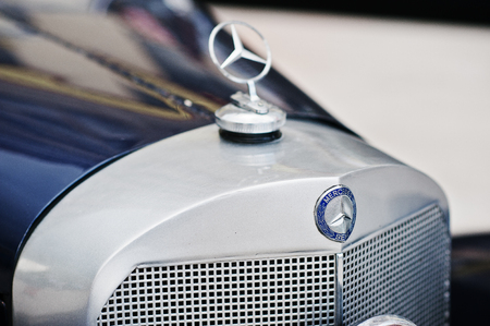 Podol, Ukraine - May 19, 2016: Logo of German firm Mercedes-Benz at luxury retro classic car Mercedes-Benz 540Kのeditorial素材