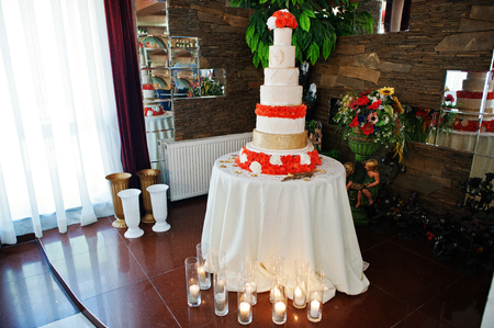 Stunning and very delicious wedding cake.の写真素材