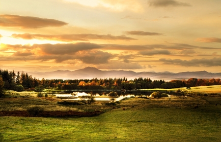 beautiful dawn sunrise in the Scottish Highlandsの写真素材