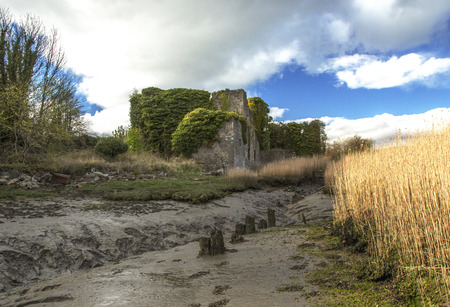 kennet distillery on the River Forthの写真素材