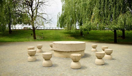 Silent Table artwork Constantin Brancusi in Targu Jiu Romaniaの写真素材