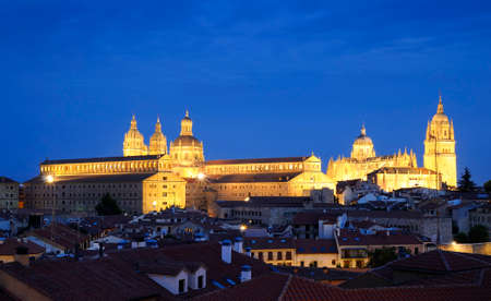 Night view of the Cathedral of Salamanca and Clerecia towers の写真素材