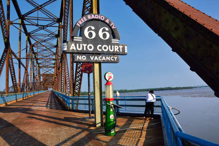 Granite city, Illinois - July 17, 2017: Route 66, an old station gas on the old Chain of Rocks bridge on the Mississippi river.のeditorial素材